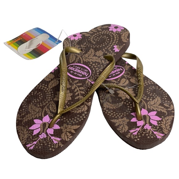 Havaianas Shoes - Havaianas Slim Flip Flops NWT Womens 7/8 Dark Brown Gold Floral Thong Sandals
